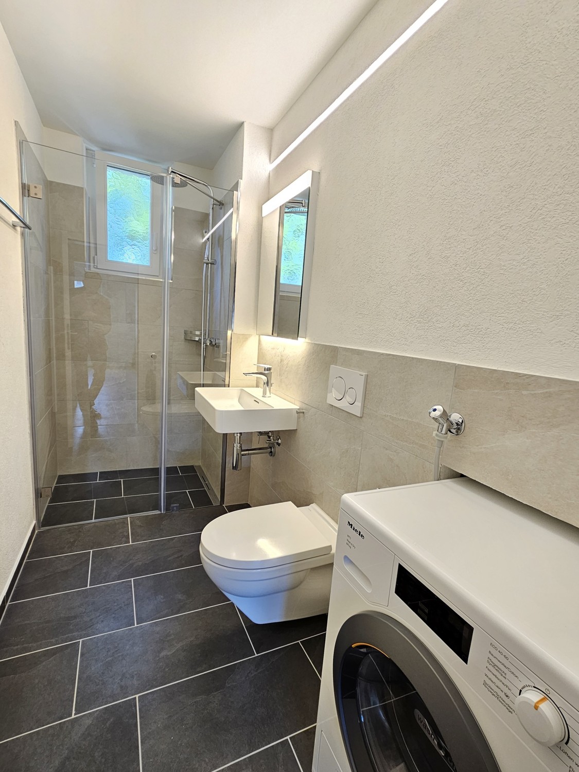 2 ½ Zimmer Wohnung, Foto 5 von 8