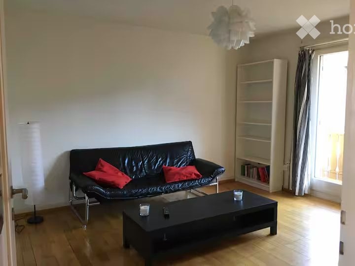 2 rooms apartment, photo 3 of 3