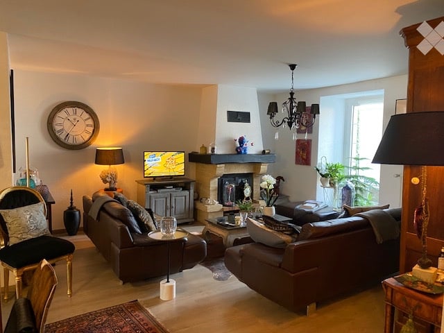 1 room single room