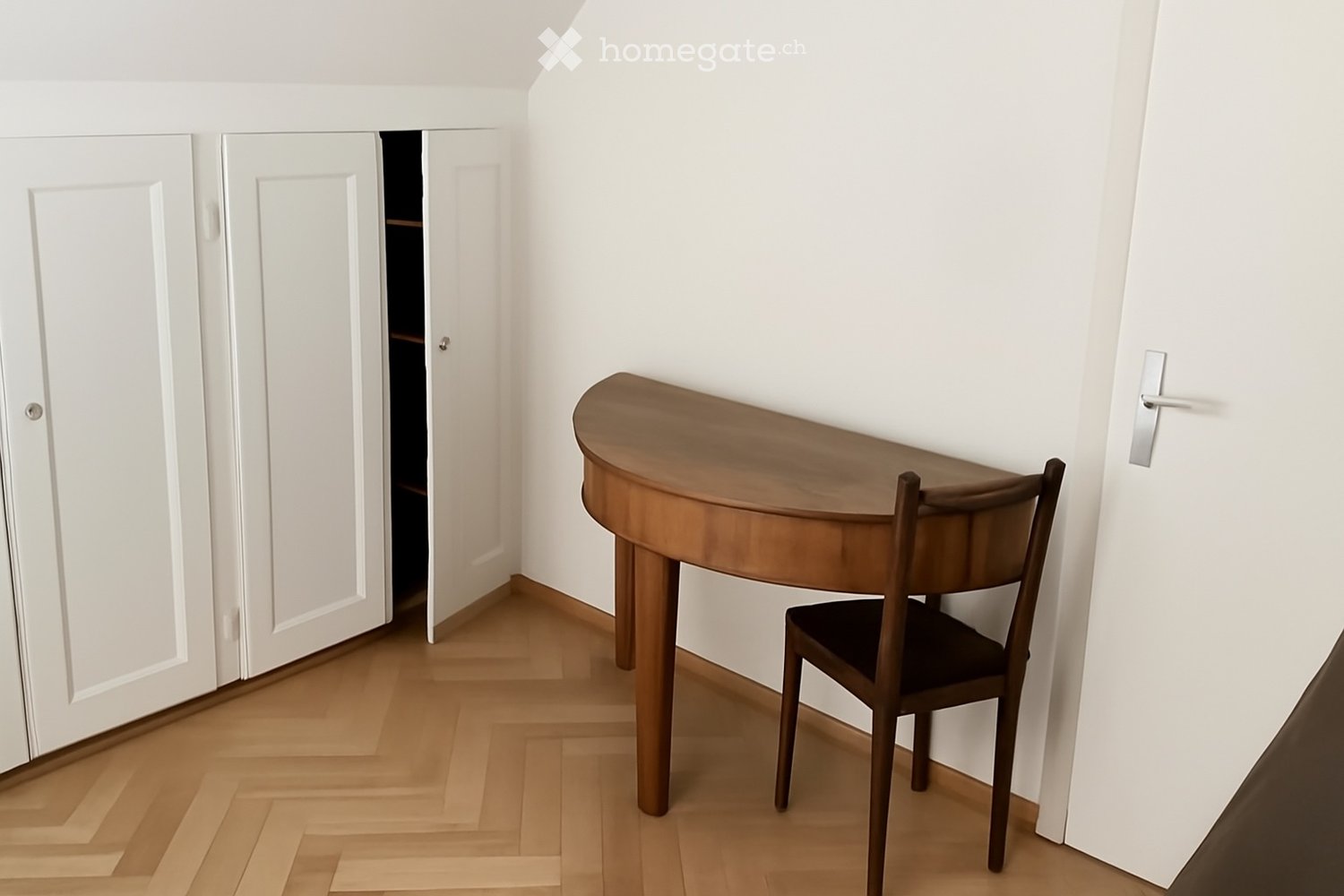 1 room single room