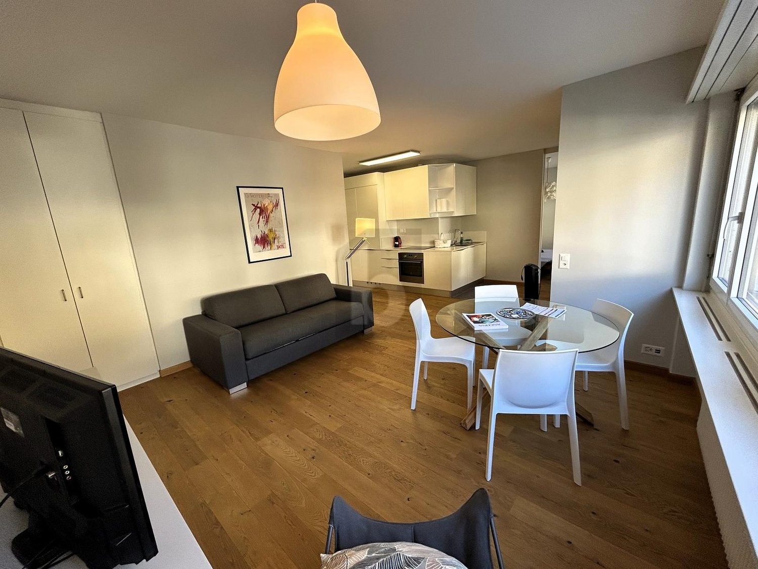 2 ½ rooms furnished flat, Foto 1 von 4