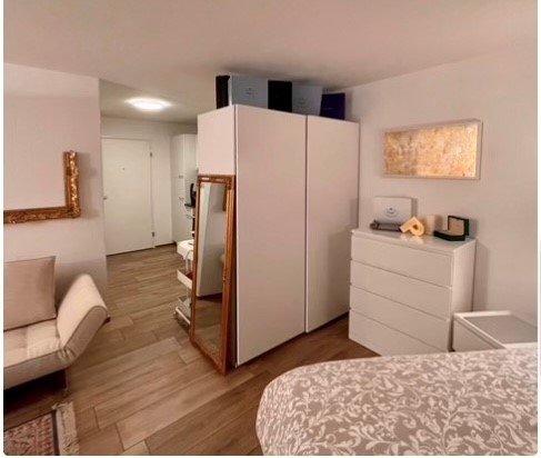 1 room attic flat, Foto 8 von 9
