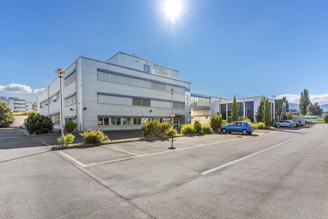 166m² office, photo 2 of 6
