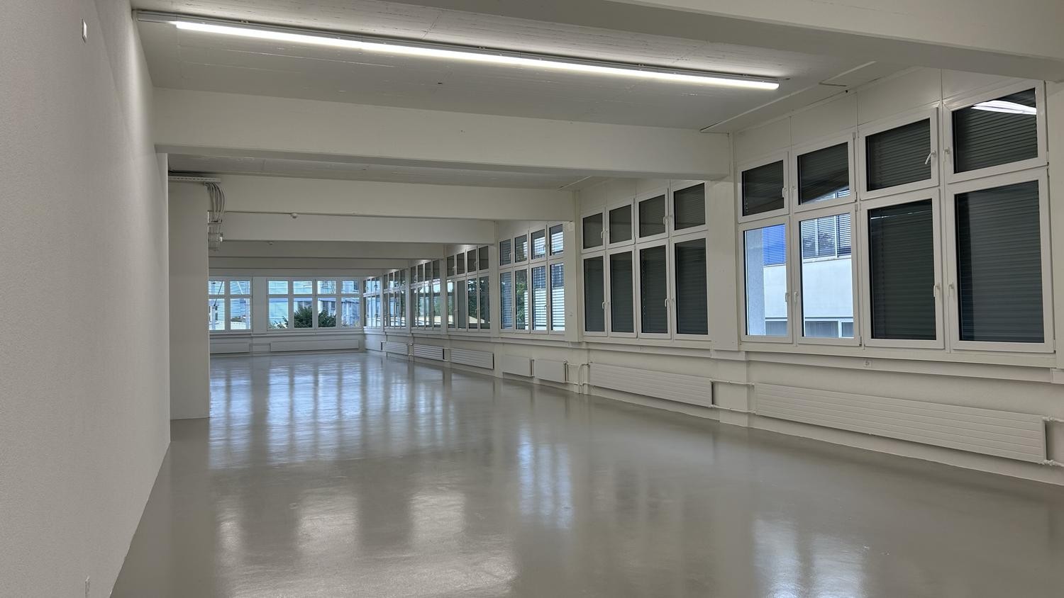 350m² commercial