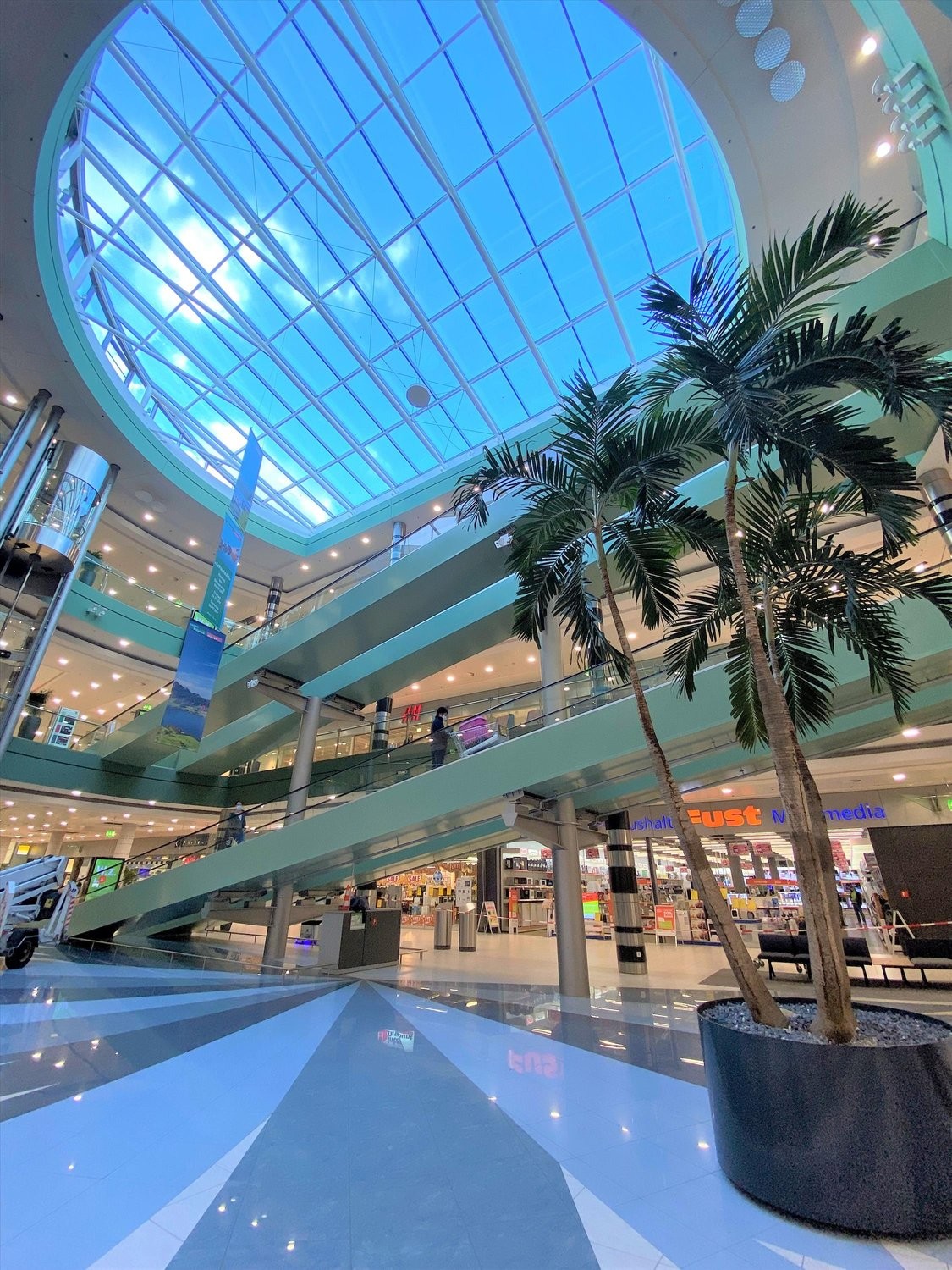 100m² shop, Foto 4 von 4