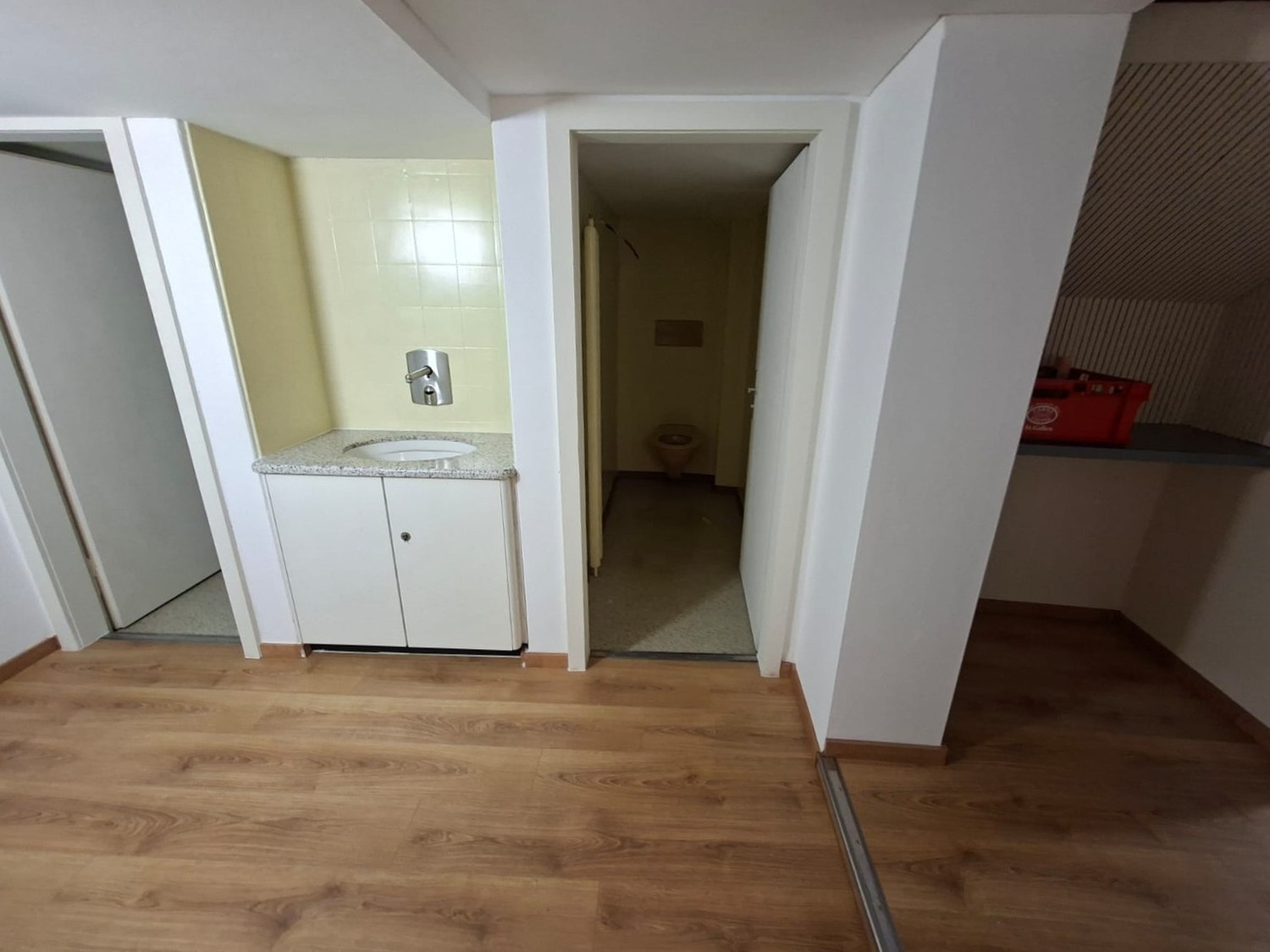Room in a shared flat, Foto 4 von 8