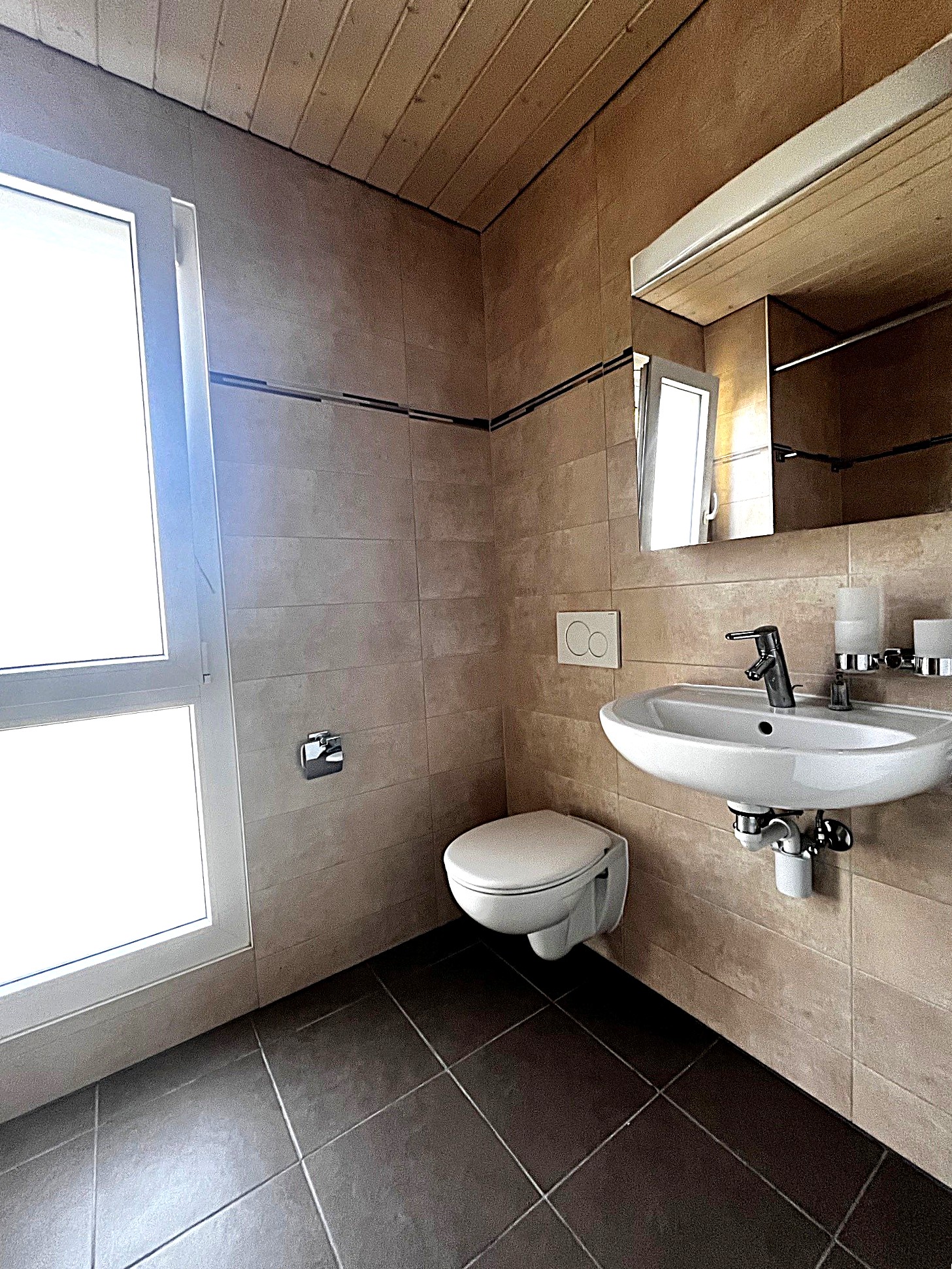 3 ½ Zimmer Dachwohnung, Foto 6 von 9
