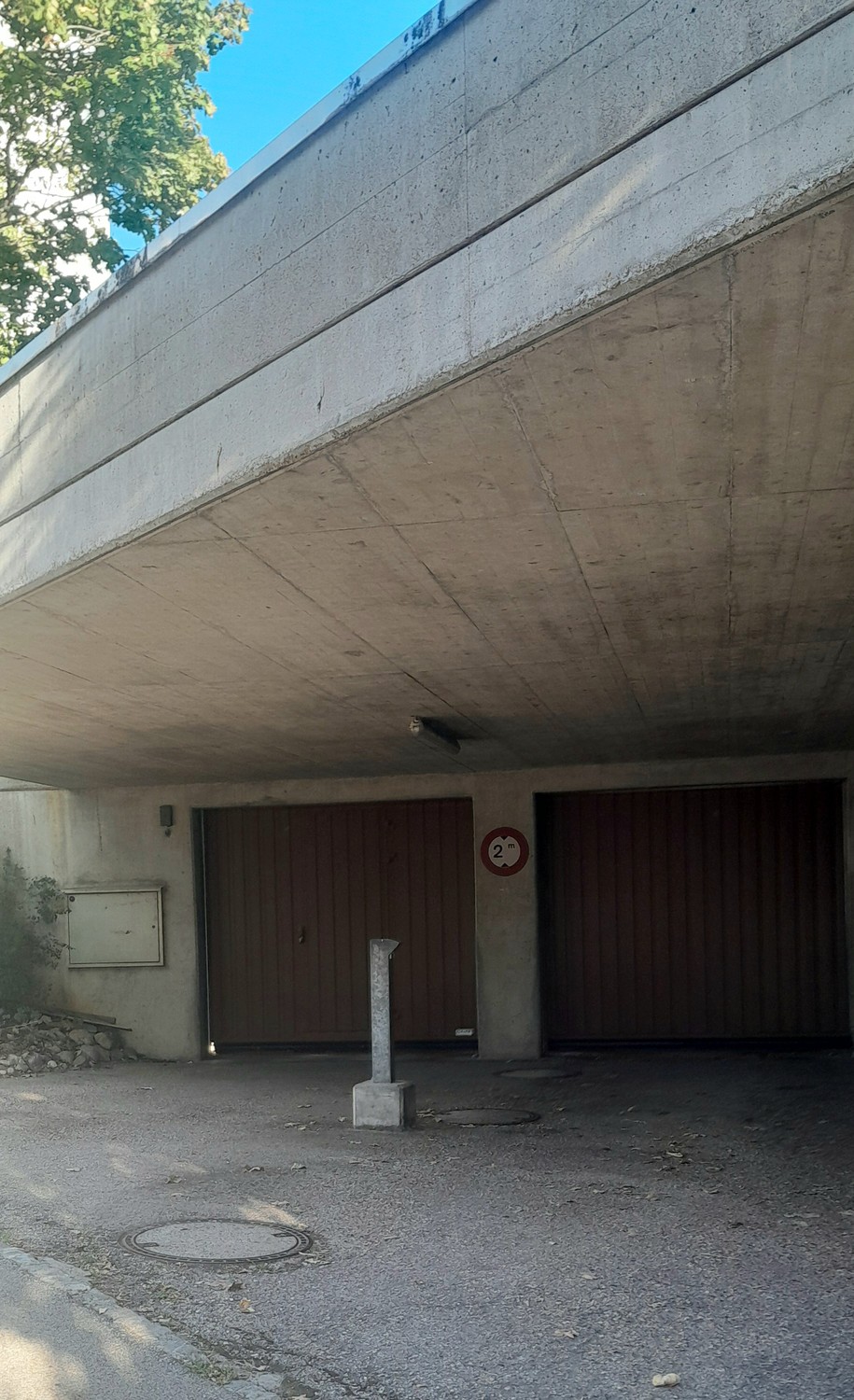Tiefgaragenplatz, Foto 2 von 4