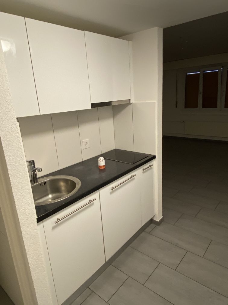 1 room apartment, Foto 2 von 7