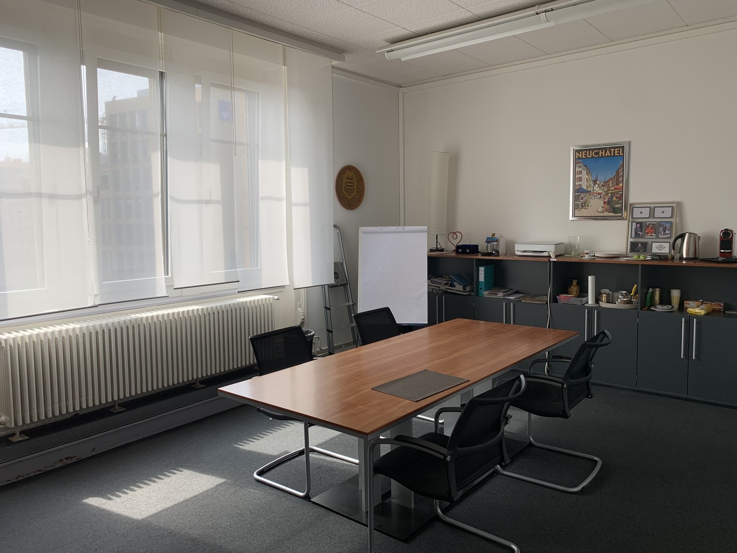 73m² Büro, Foto 1 von 4