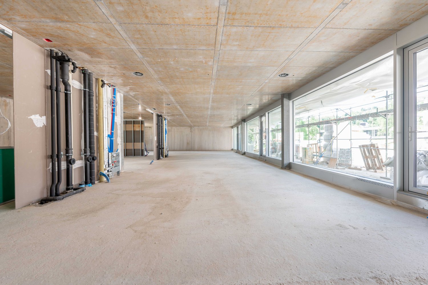 278m² commercial, Foto 1 von 9