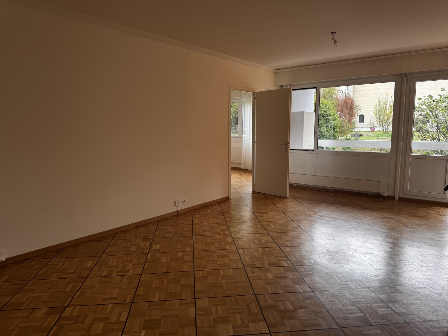 5-Zimmer-Wohnung, Foto 1 von 10