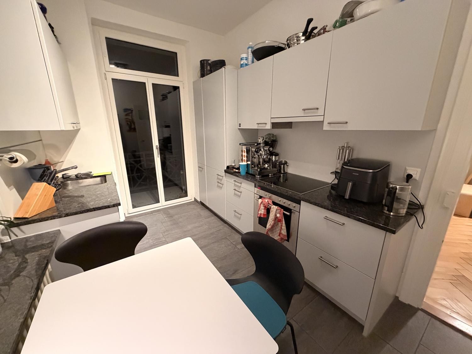 1 room apartment, Foto 3 von 3