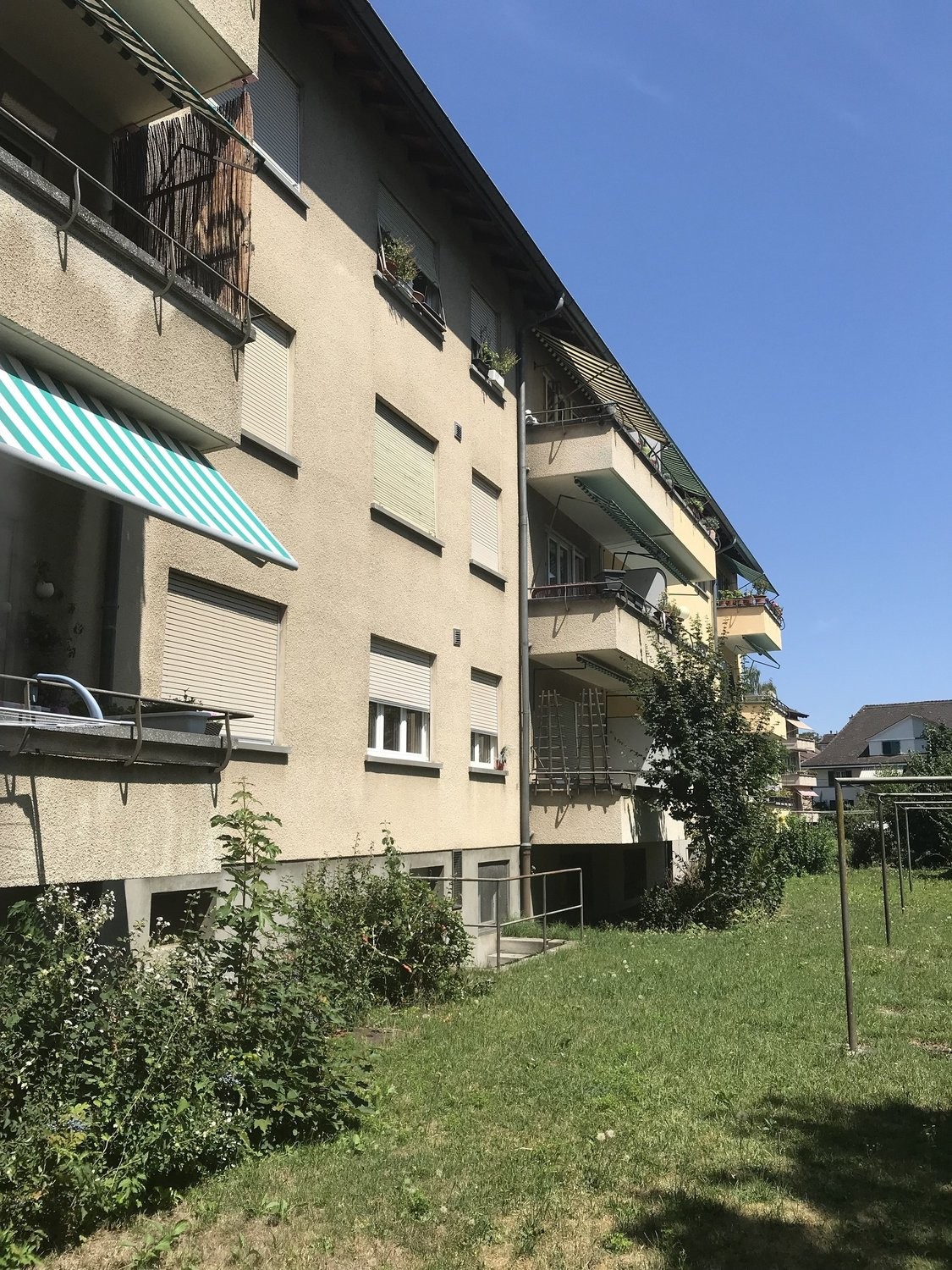 12m² commerciale