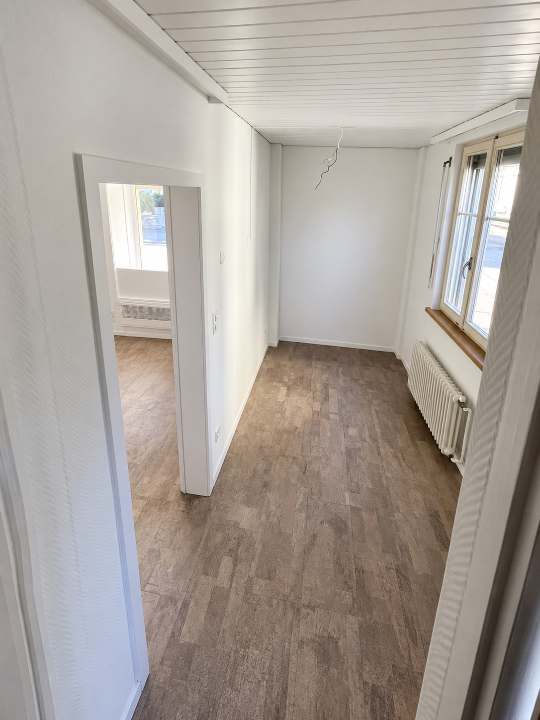 100m² commercial