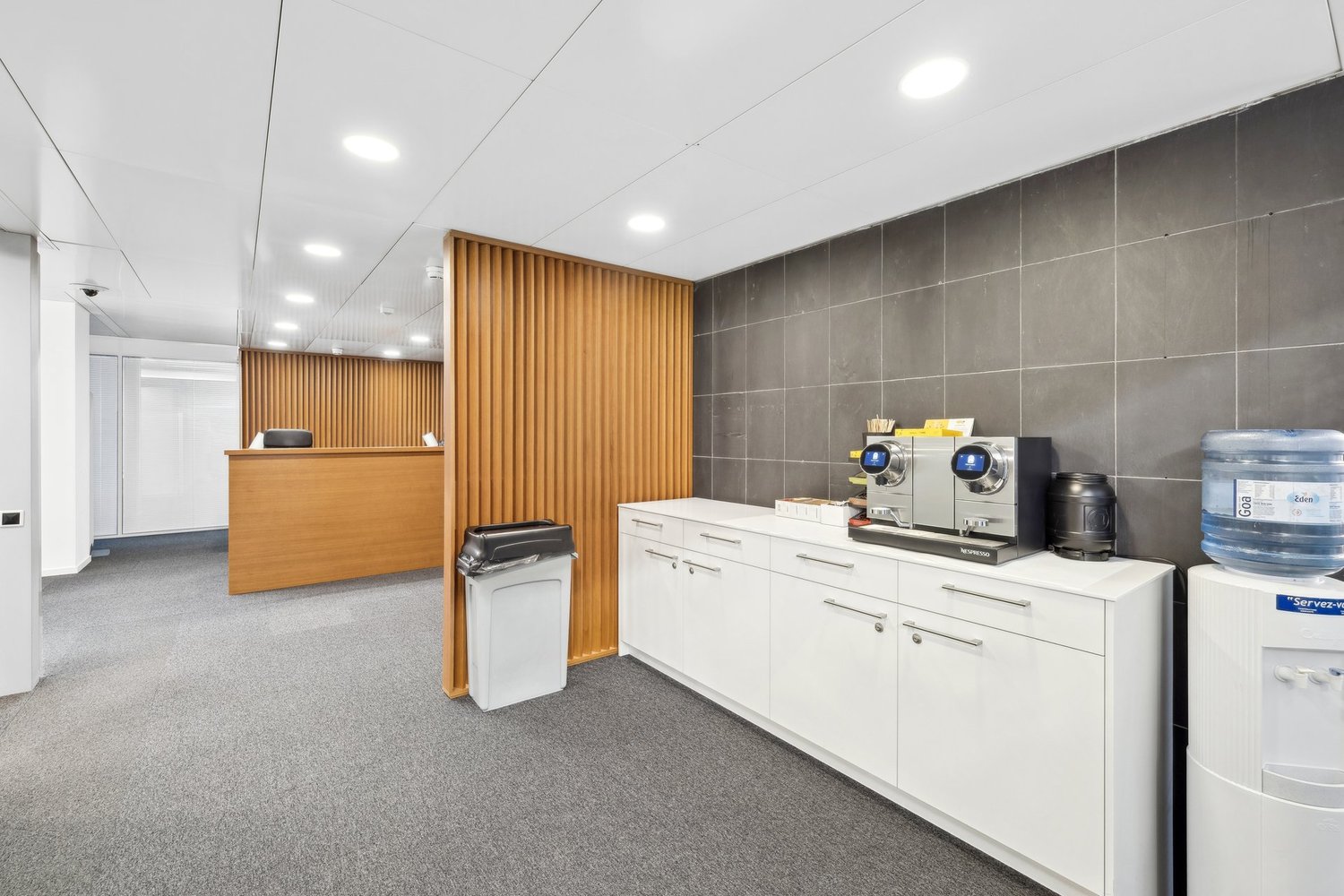 1250m² office, Foto 10 von 10