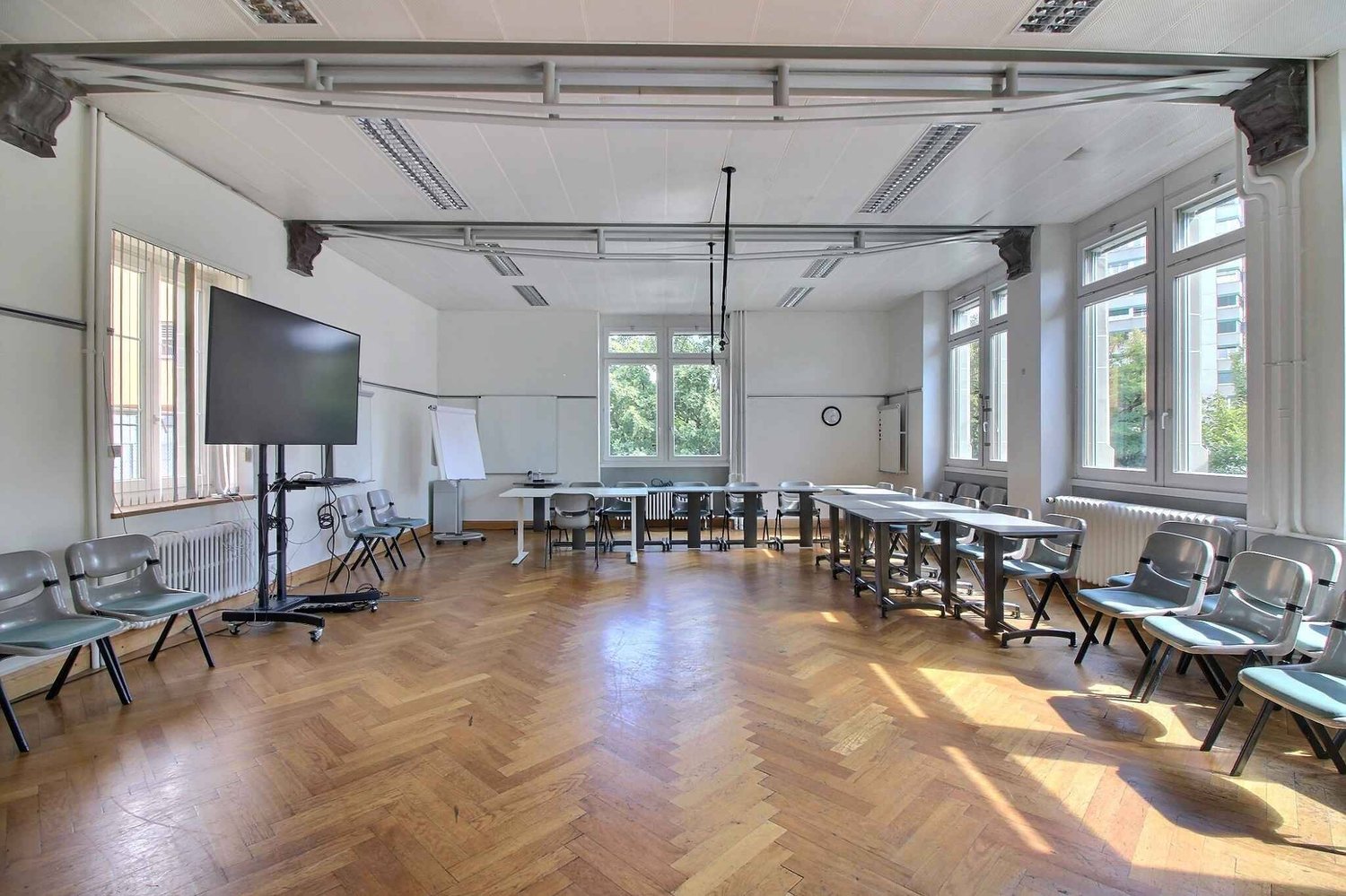 1000m² office, Foto 1 von 10
