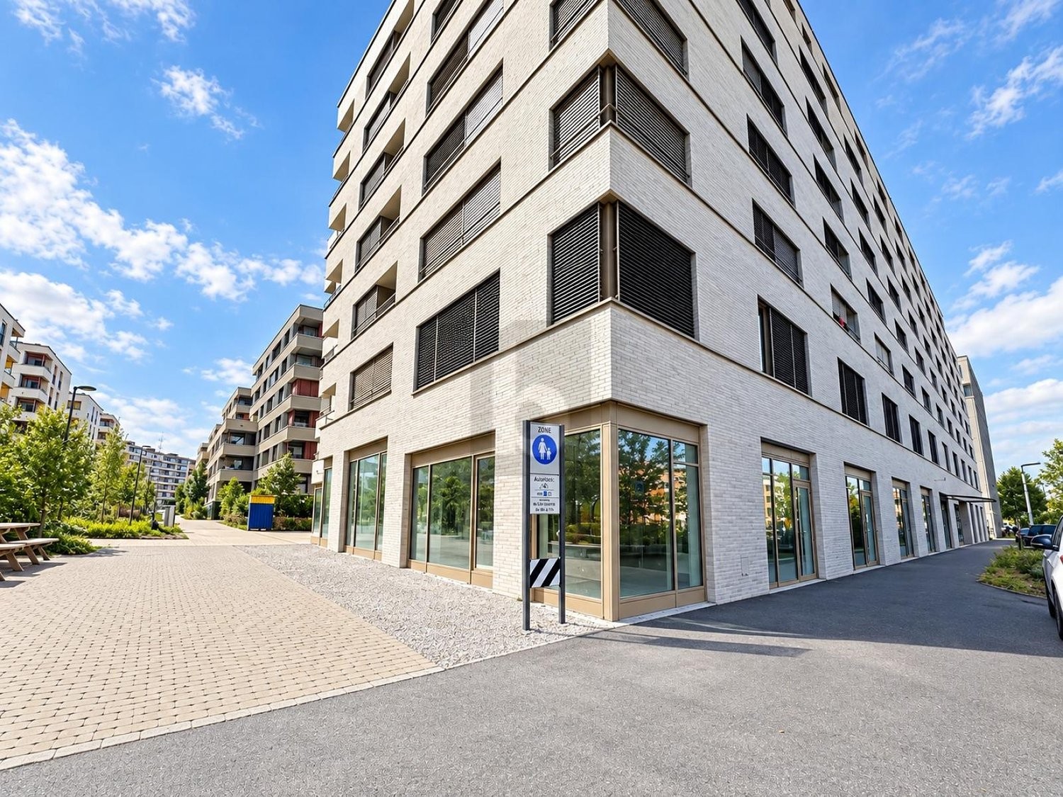 190m² Ladenlokal