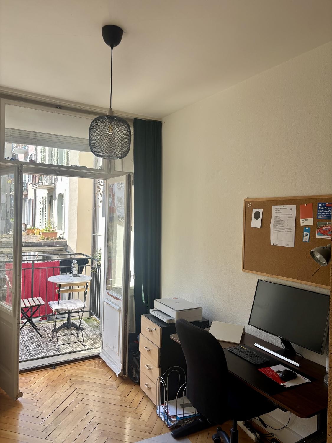 Chambre dans un appartement partagé