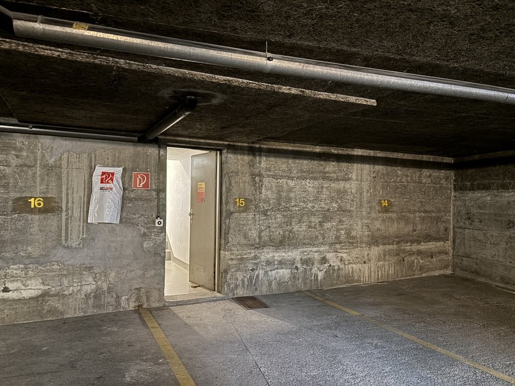 Underground slot