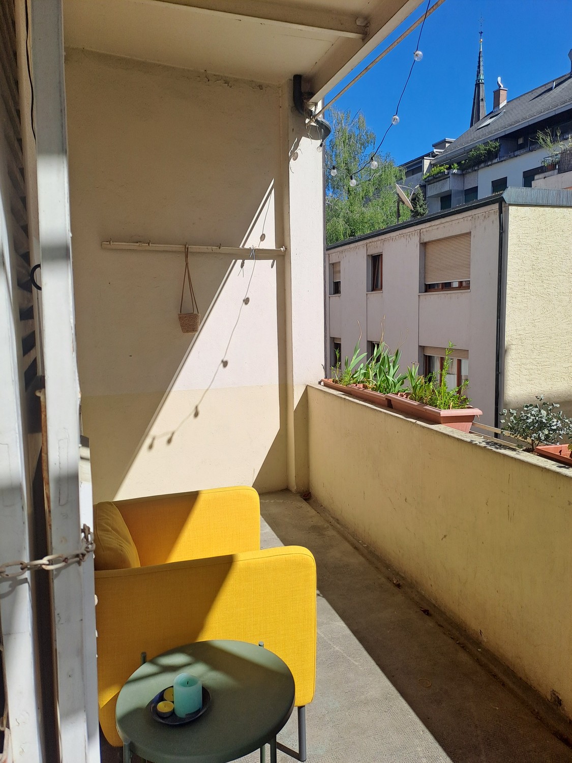 Chambre dans un appartement partagé