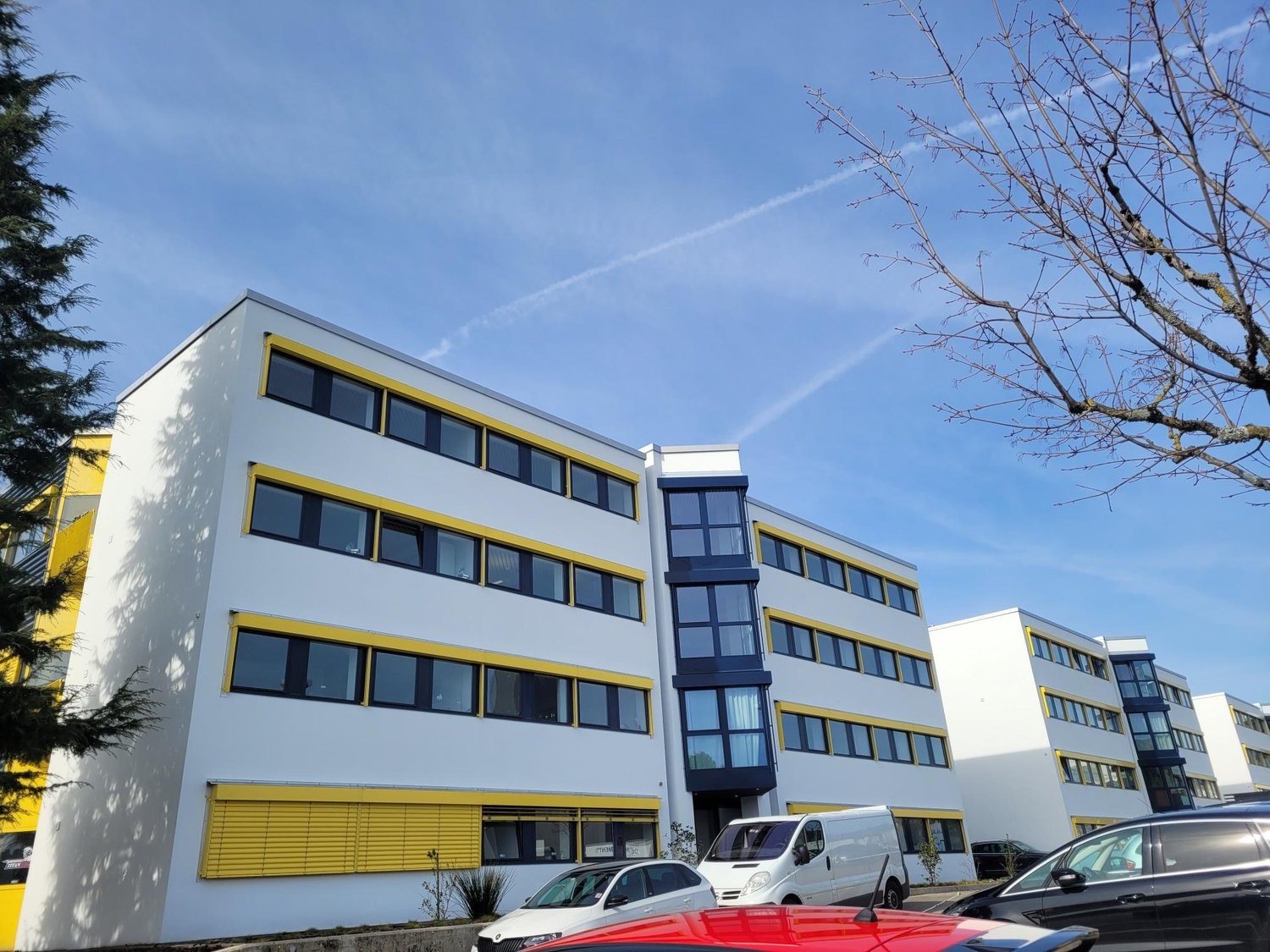 59m² office, photo 1 sur 2