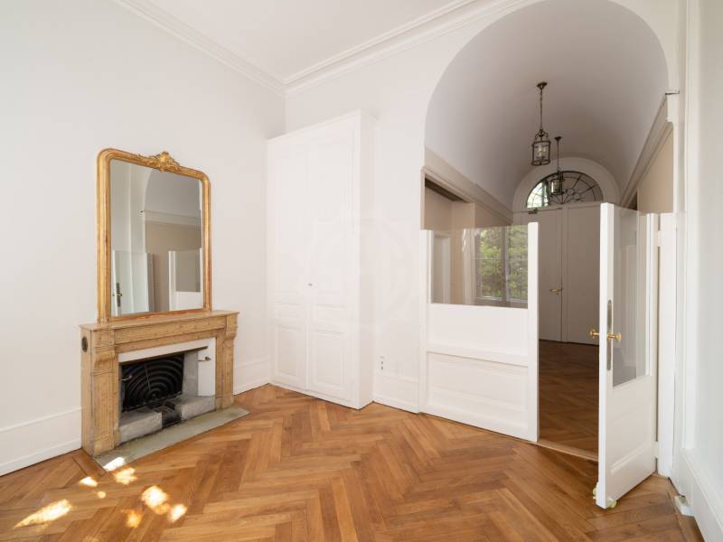 330m² Büro, Foto 5 von 10