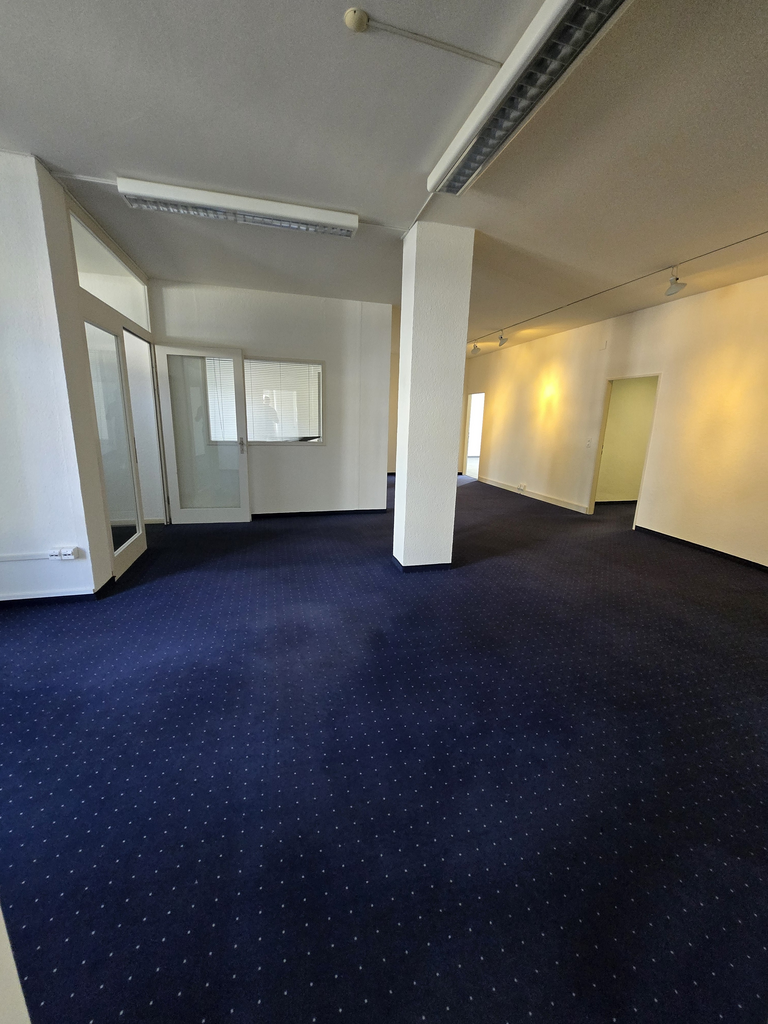 224m² office, Foto 7 von 8