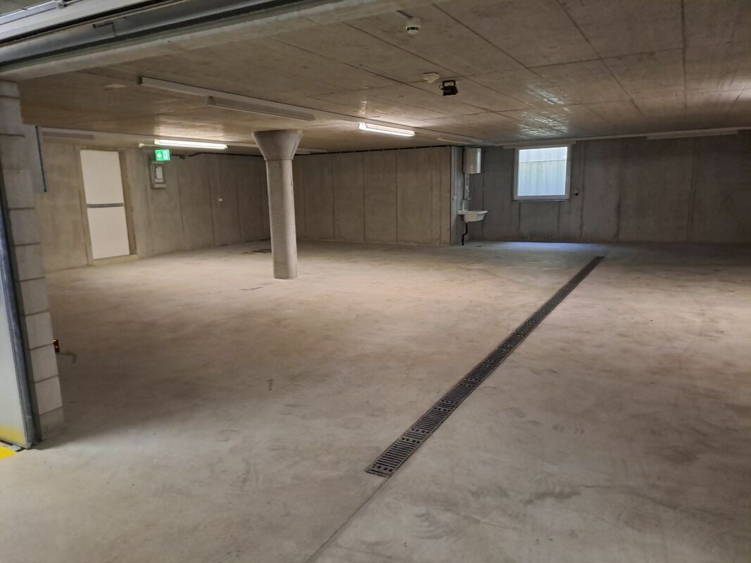 175m² open slot, Foto 3 von 3