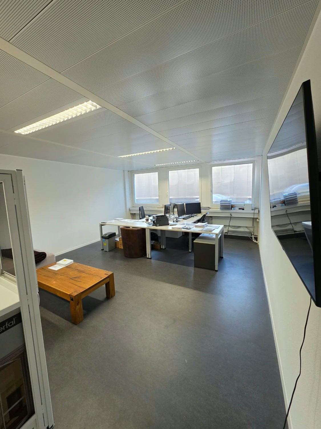 36m² office