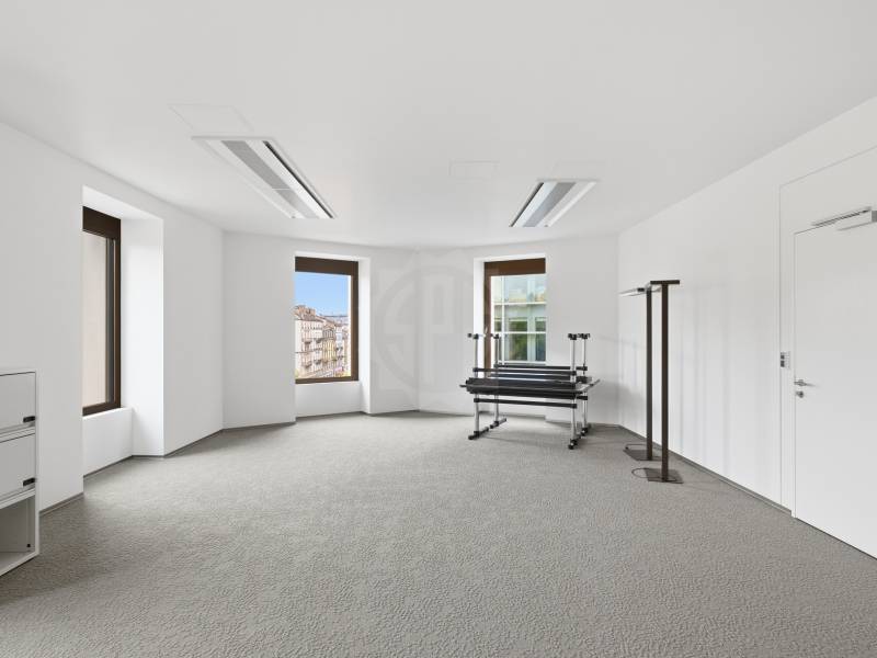 330m² Büro, Foto 5 von 10
