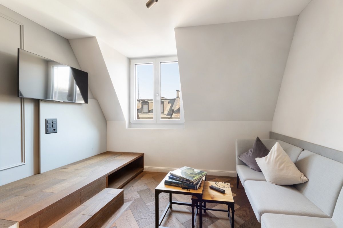 2 ½ rooms furnished flat