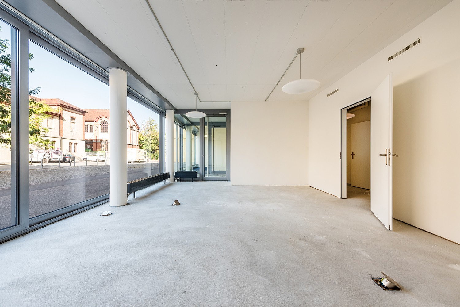 288m² commercial, Foto 1 von 10