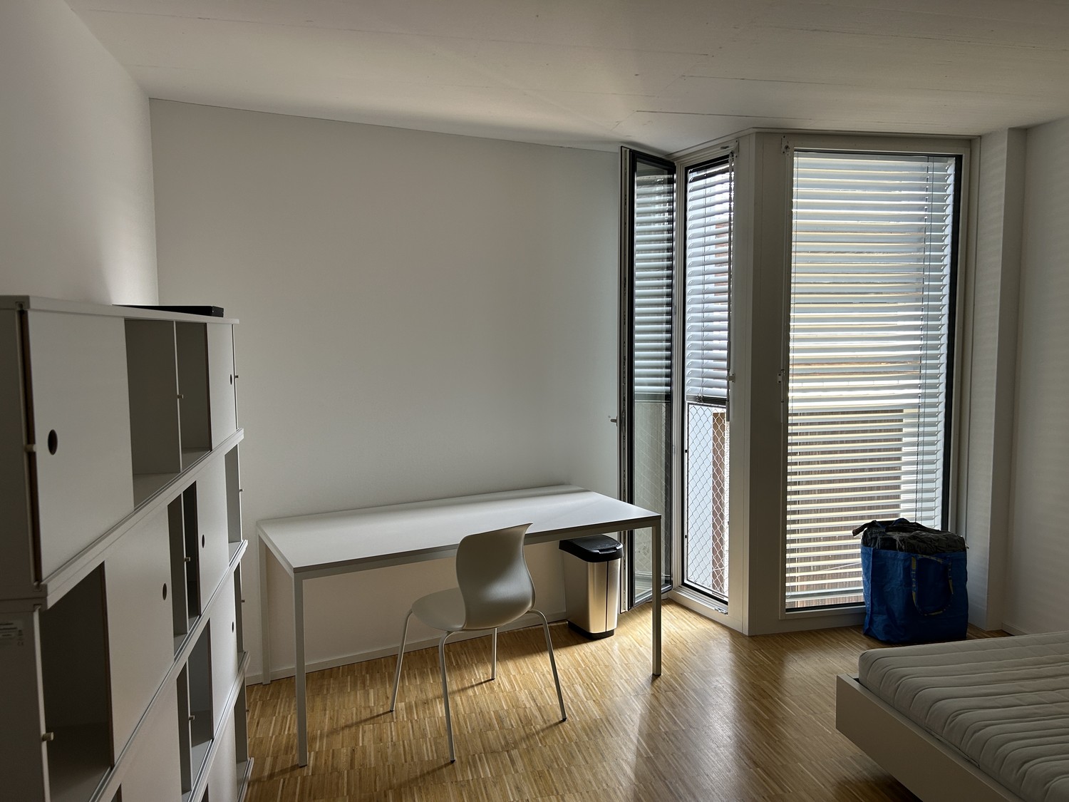 Room in a shared flat, Foto 1 von 2