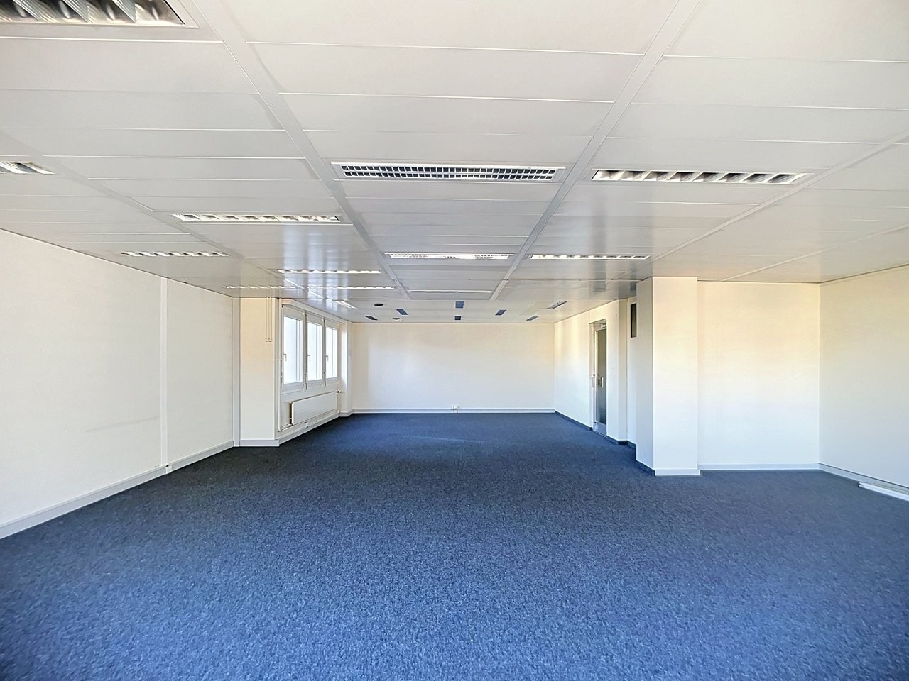 70m² Büro