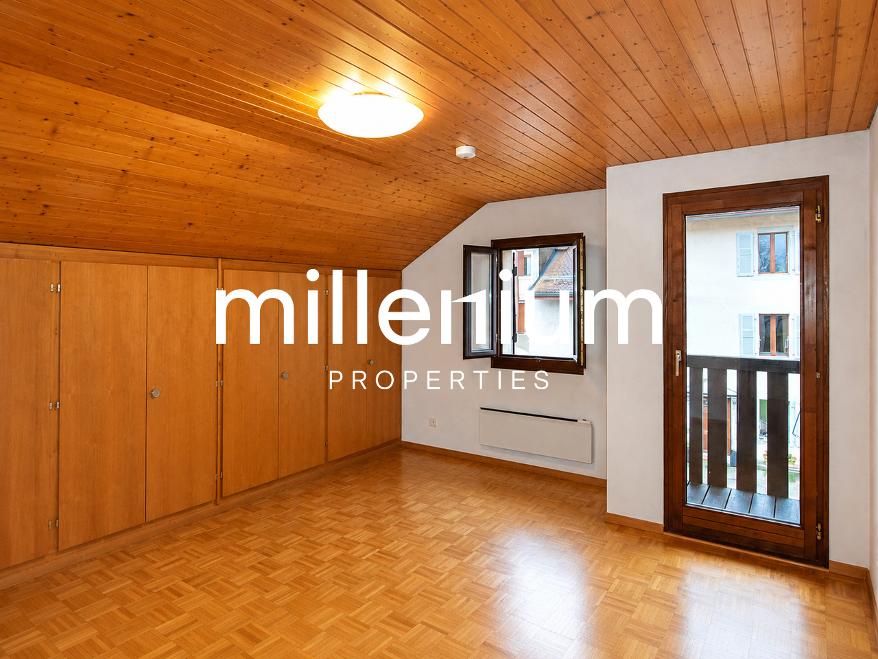 6-Zimmer-Einfamilienhaus