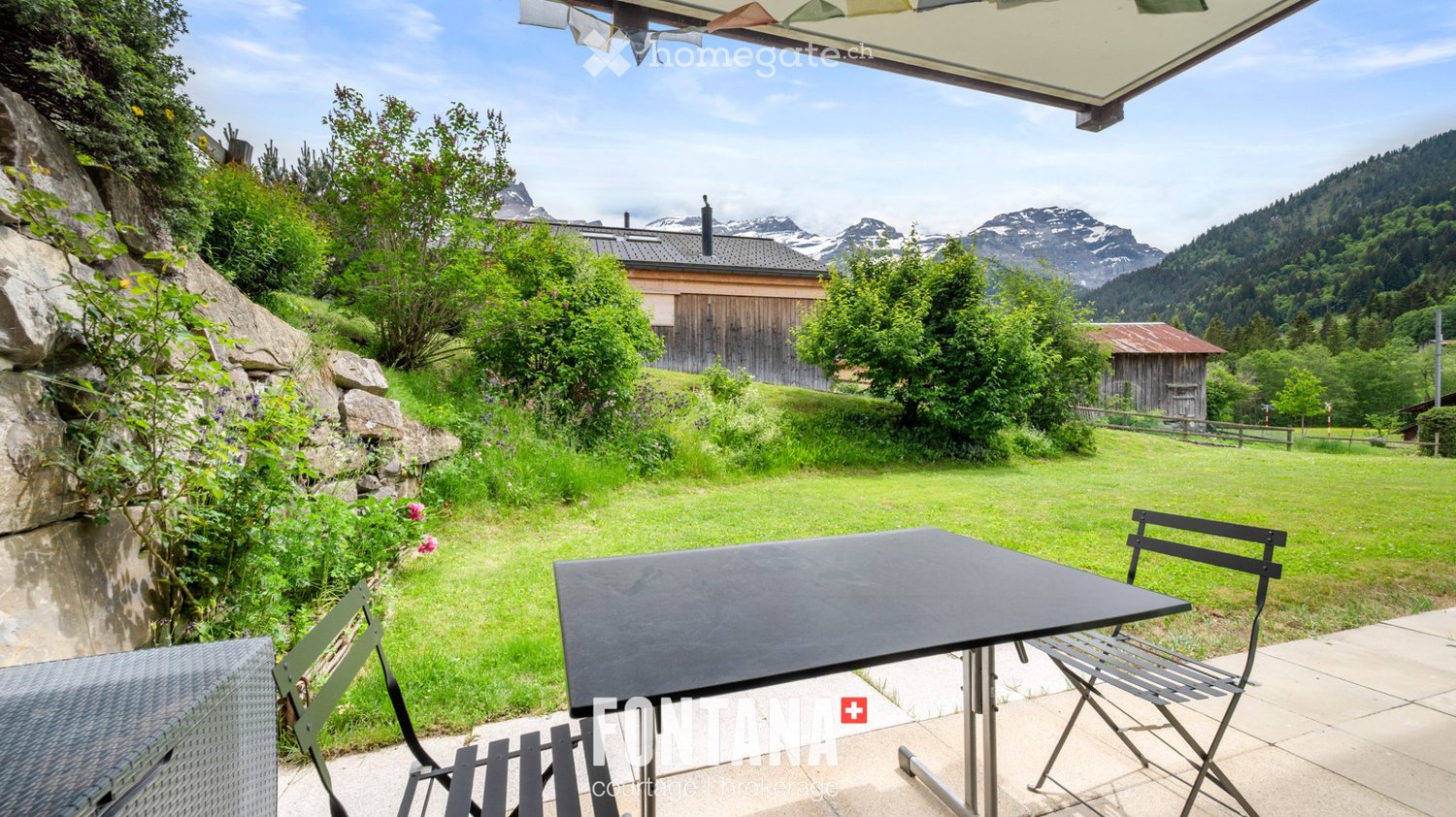 1-Zimmer-Wohnung
150 m von der Coop und 500 m vom Bahnhof entfernt, charmantes Studio von ca. 30 m² in einem im Jahr 2004 erbauten Chalet mit 15 Wohnungen, gepflegt und gut unterhalten. Hell und funktional, profitiert es von einer aussergewöhnlichen Aussicht auf die Diablerets und einer privaten Te, Foto 5 von 5