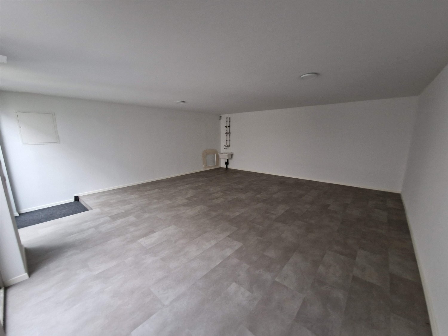 85m² hobby room